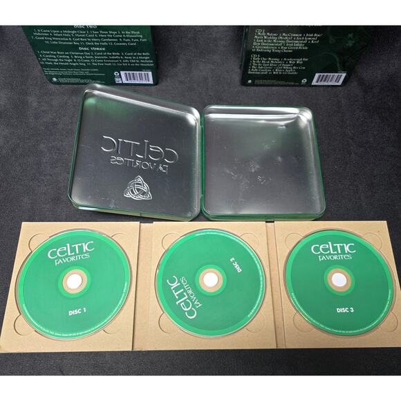 Celtic Ladies Christmas Favorites Sisters & Moods CD Collection & Collector Tins - Picture 4 of 9
